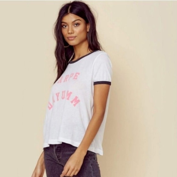 WILDFOX Carpe Dayum Tee - Picture 2 of 11